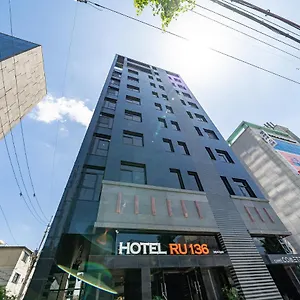 2* 호텔 루136